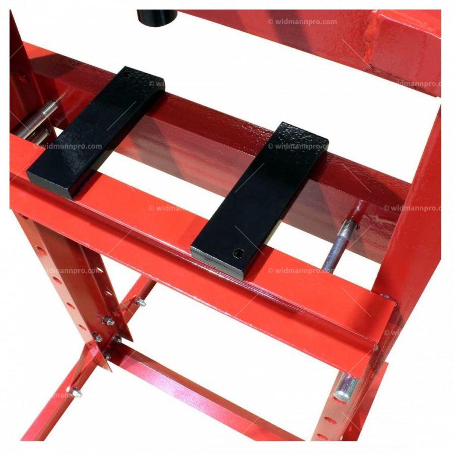 1F440617-D104-4823-95AC-0E30031252FD