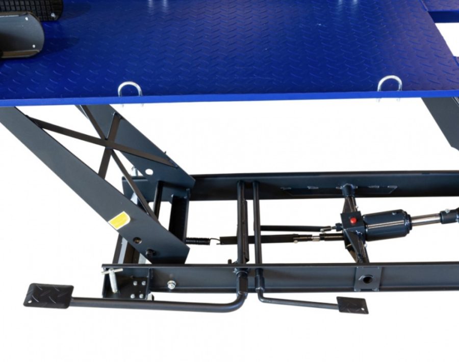 3E761FB6-A0C4-4BDA-A626-D8837E8B4D74